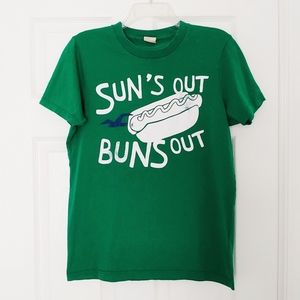 Hollister Suns Out Buns Out graphic t-shirt green